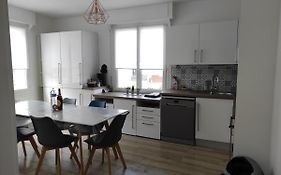 Charmant Duplex A 2 Pas De La Plage
